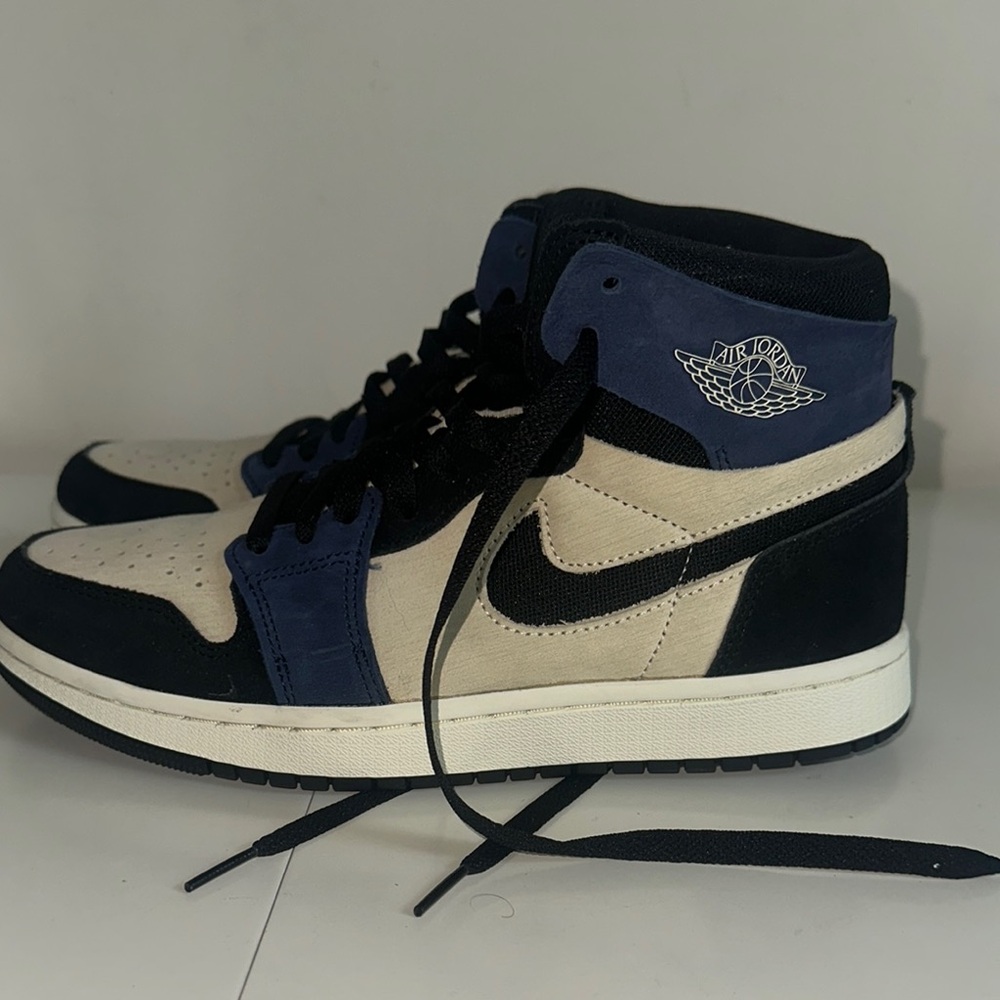 NWOT! Nike Air Jordan Black, Blue, and Cream Suede Sneakers with Iconic Design - Picture 3 of 7